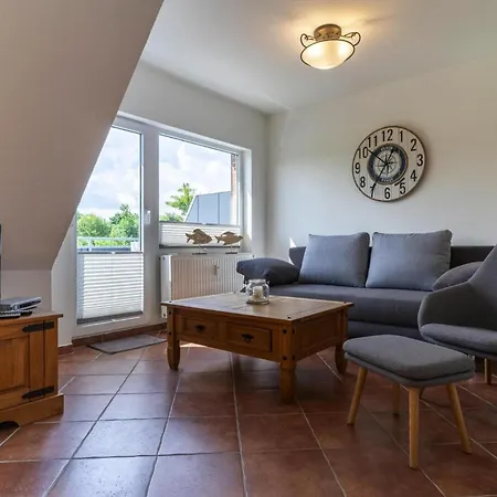 Ferienwohnung, Buesum, Cleaning Included Apartment *